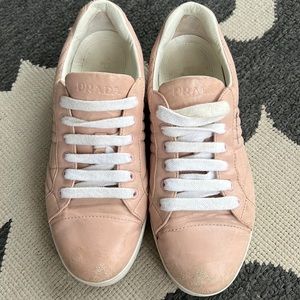 Prada - pale pink sneakers 💖 condition: used